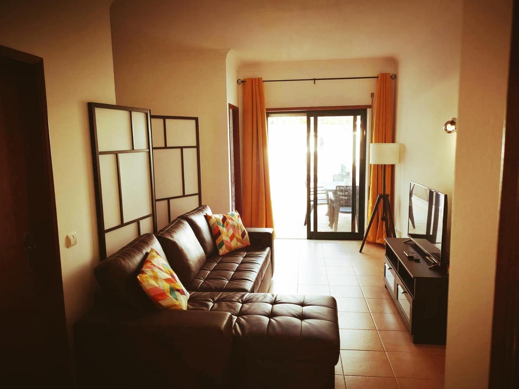 Apartment - The Little Gem ลากอส ภายนอก รูปภาพ